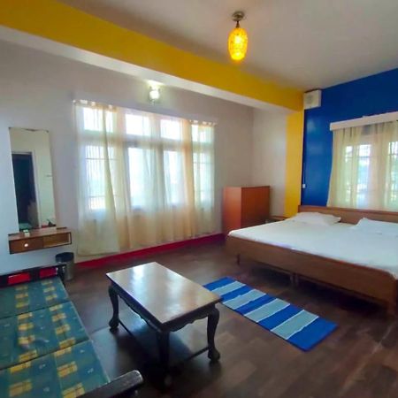 The Travelista Shimla Bed & Breakfast Exterior photo
