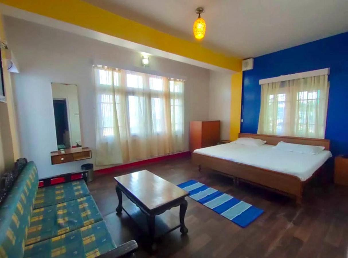 The Travelista Shimla Bed & Breakfast Exterior photo